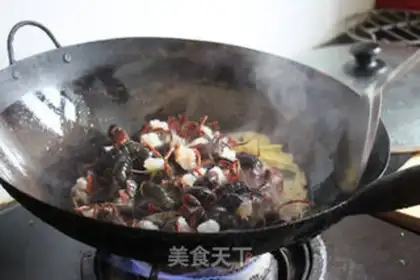Make Spicy lobster step 3
