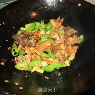 Make A melon with green pepper step 6