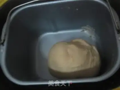 Make Red sugar date toast step 3