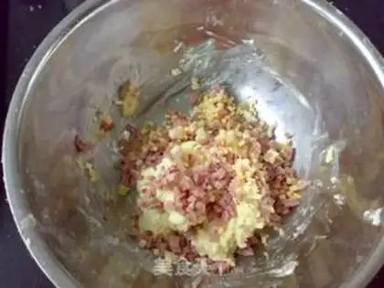 Make Bacon cheese scon step 3