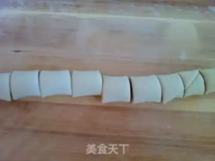 Make Toaster rolls step 3