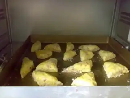 Make Bacon cheese scon step 7