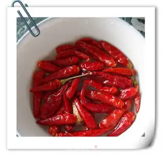 Make Winter spicy sauce step 1