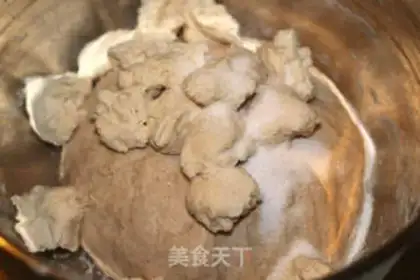 Make A fig tree branch bread step 2