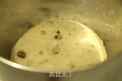 Make A fig tree branch bread step 6