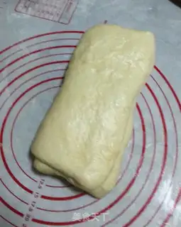 Make Red Bean Danish bread step 6