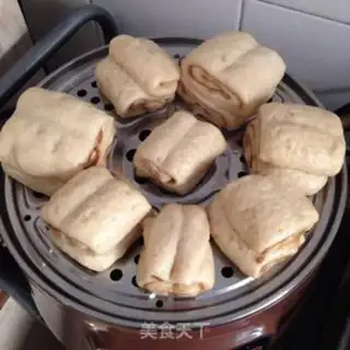 Make Sofa rolls step 7