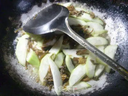 Make ♪ Plum-crunch ♪ step 6