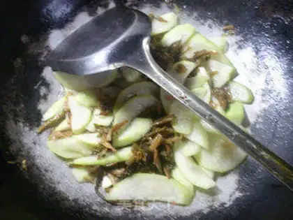 Make ♪ Plum-crunch ♪ step 9