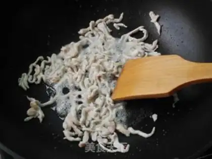 Make White fried eggs step 2