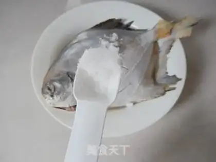 Make Fried mackerel step 2