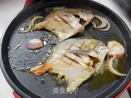 Make Fried mackerel step 9