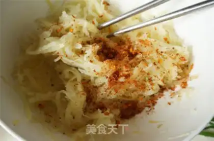 Make Scratch the onion step 4