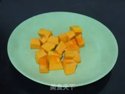 Make Pumpkin corn hoof soup step 2