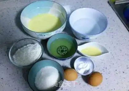 Make A hive cake step 0