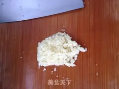 Make Garlic fan dishes step 2