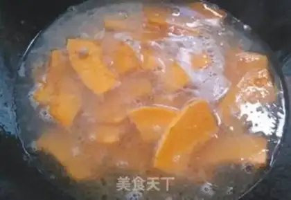 Make Old pumpkin soup step 2