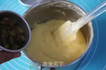 Make Cream cake step 4