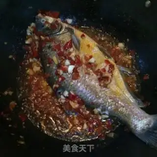 Make Spicy peppers burning the fish step 4