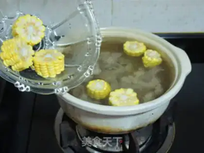 Make Chestnut corn fan soup step 5