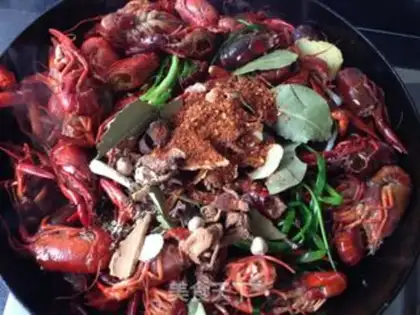 Make Spicy lobster step 9