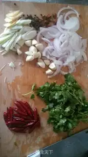 Make Spicy lobster step 1