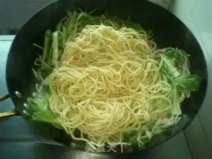 Make Fried noodles step 4