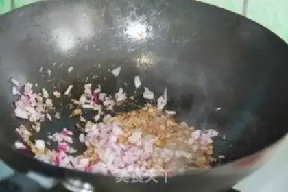 Make Pizza sauce noodles step 4