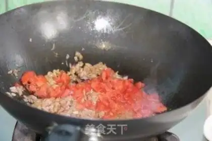 Make Pizza sauce noodles step 5