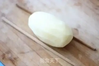 Make New Orleans accordion baked potatoes step 1