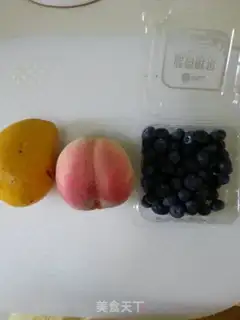 Make Yogurt fruit cup step 0