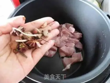 Make Homemade fragrance pine step 2