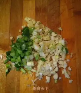 Make Fried goldfish step 1