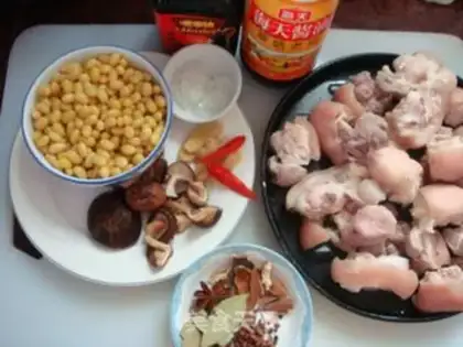 Make Hot pig hoof step 1