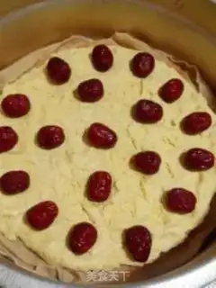 Make Red-tree silk cake step 4