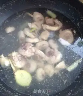 Make Red chicken and mashed potatoes step 0