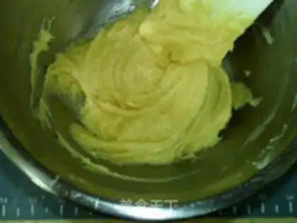 Make Three-colour ice cream step 6