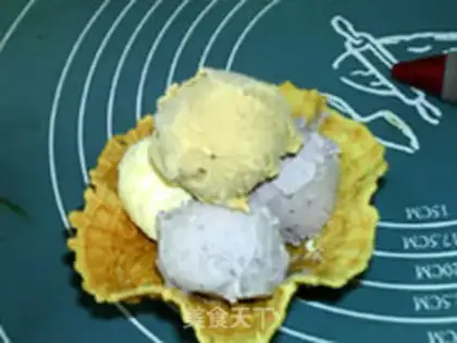 Make Three-colour ice cream step 16
