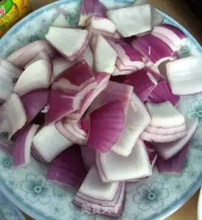 Make Onion fried meat step 1