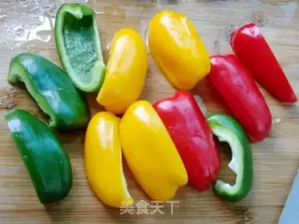 Make Hot pepper olive salad step 1