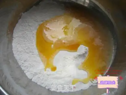 Make The souffle starts laughing step 2