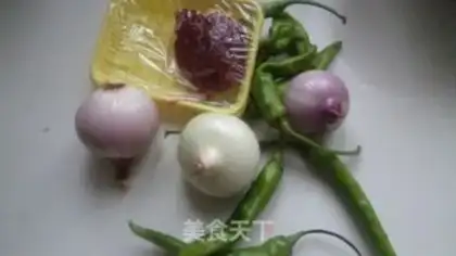 Make Onion fried beef step 0