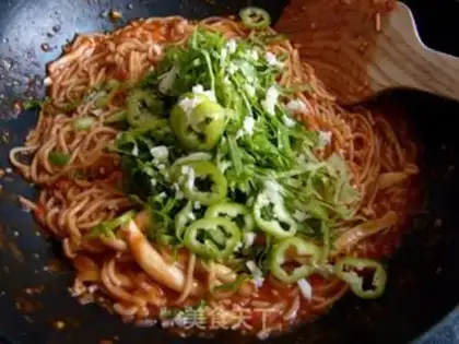 Make Fried noodles step 15