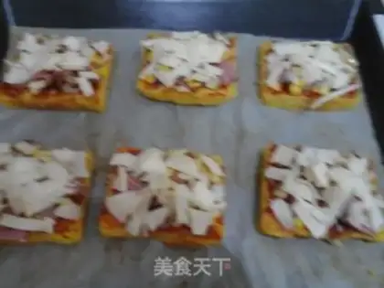 Make Easy breakfast pizza step 3