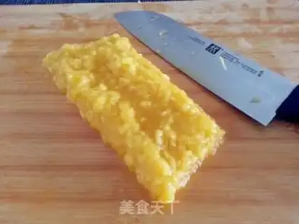 Make Mango yogurt mousse cake step 13
