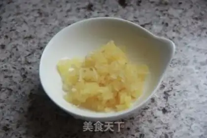 Make Precious cucumber step 1