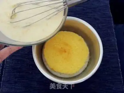 Make Mango yogurt mousse cake step 23