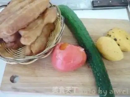 Make Oil-coated vegetable salad step 0