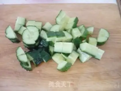 Make Oil-coated vegetable salad step 2