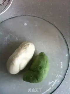 Make Five-colour dumplings step 0